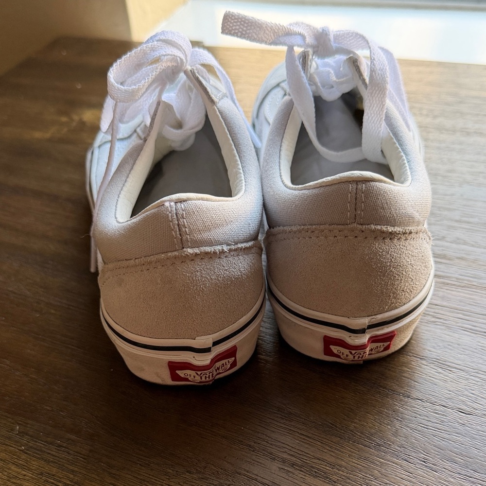 Vans Off-White Women's Sneakers - Picture 2 of 4